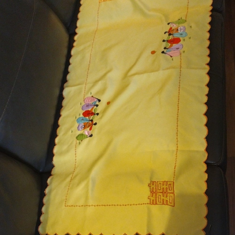 Table Runner